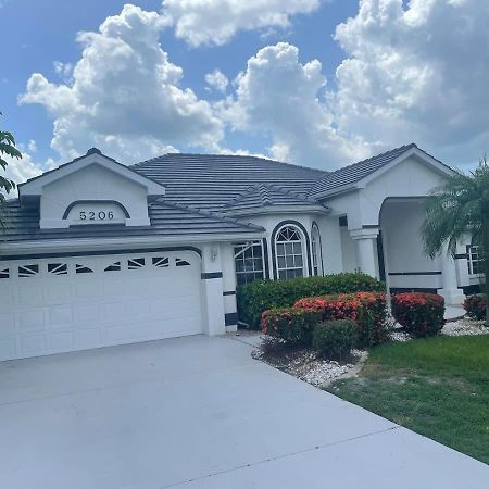 Free Heatedpool On Sailboataccesscanal Boat Lift Villa Cape Coral Dış mekan fotoğraf